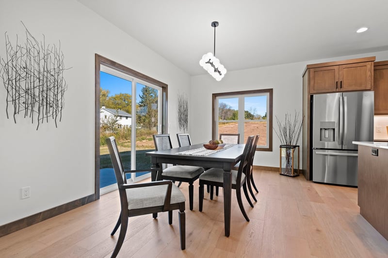 3096 Sandstone Ct, Green Bay, WI 54313