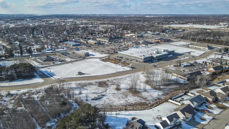 1327 Province Ter, Menasha, WI 54952
