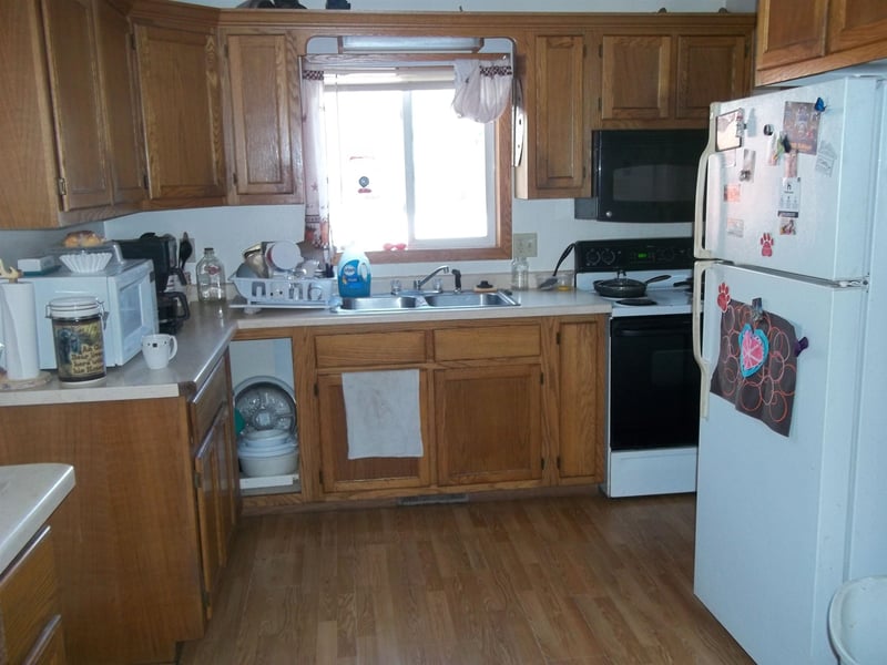W12796 Elm St, Caroline, WI 54928
