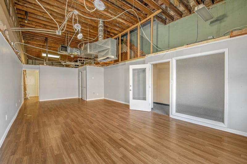 321 Main Ave, De Pere, WI 54115