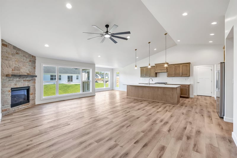 2521 Beasle Ct, De Pere, WI 54115