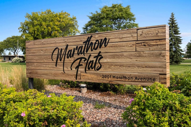 2001 Marathon Ave, Neenah, WI 54957