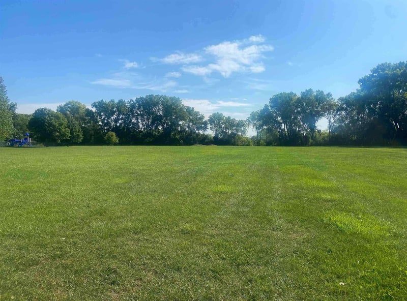 Josslyn St #2, Oshkosh, WI 54902