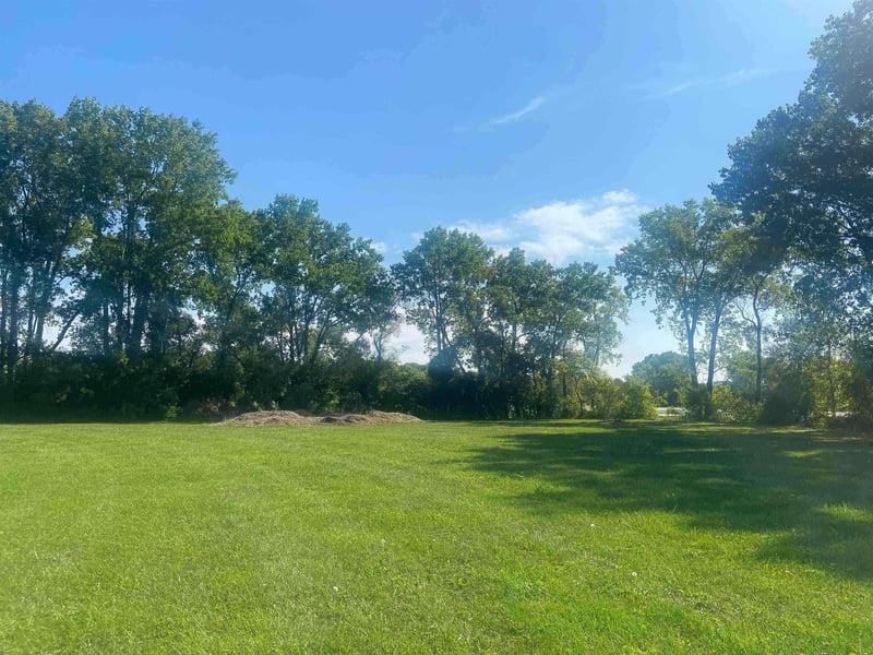 Josslyn St #2, Oshkosh, WI 54902