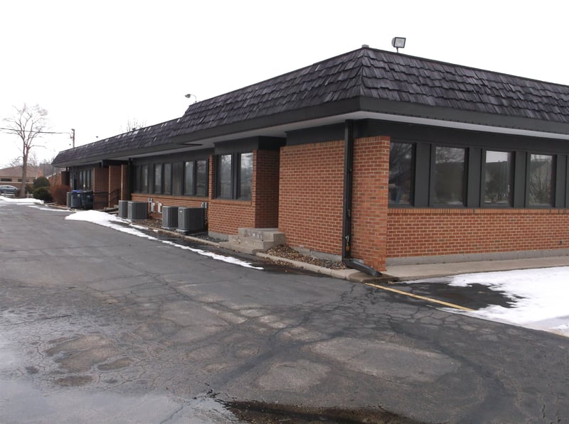 1416 Commercial St, Neenah, WI 54956-4664