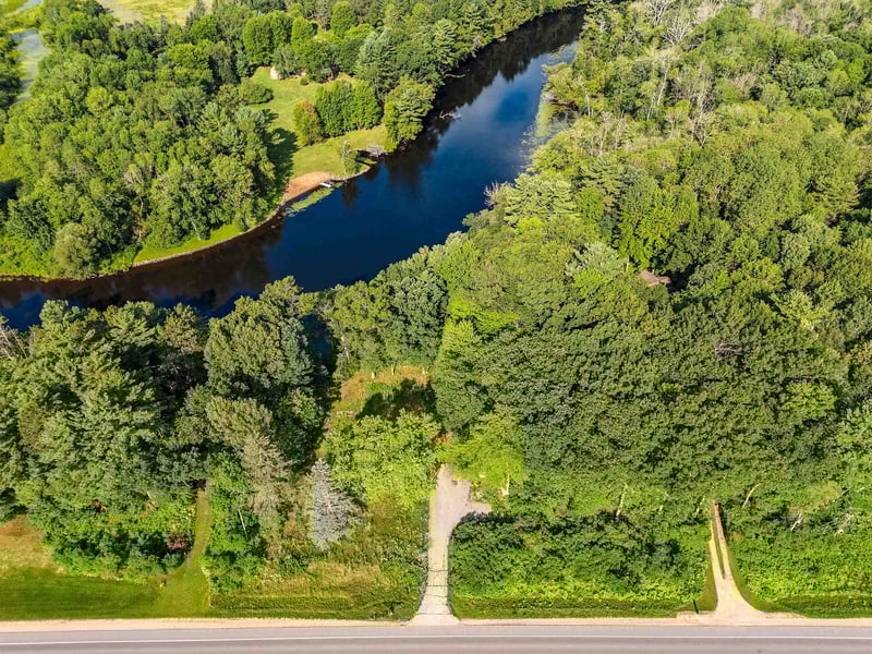 N6487 St 47/55 Hw, Shawano, WI 54166