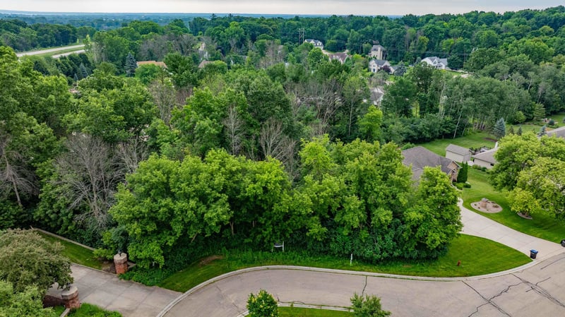 4600 Seminole Trl, Green Bay, WI 54313-9505