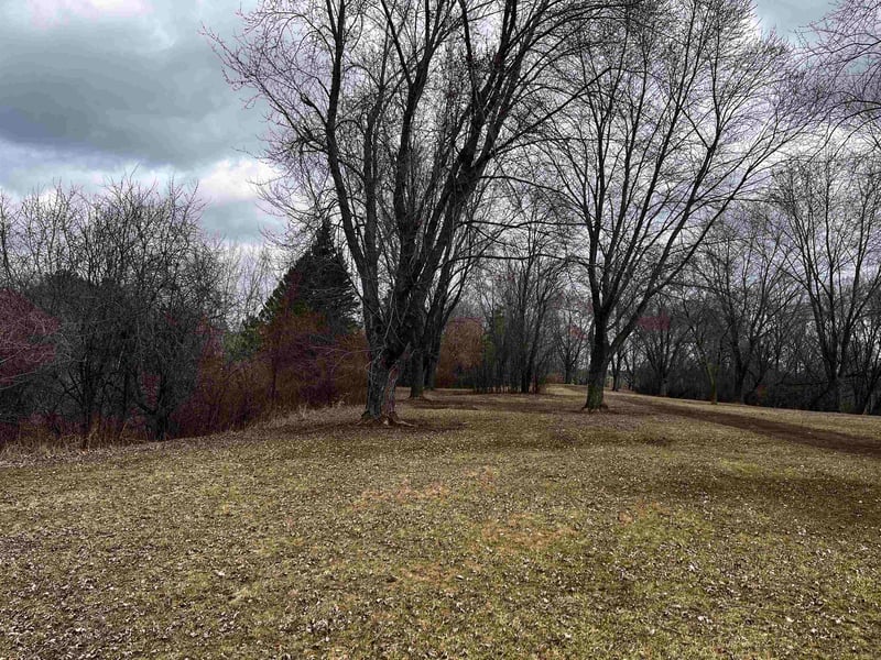 Lost Dauphin Rd, De Pere, WI 54115