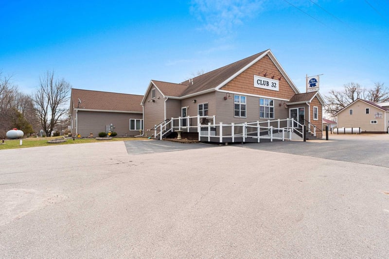 5506 State Highway 32, Gillett, WI 54124-9564