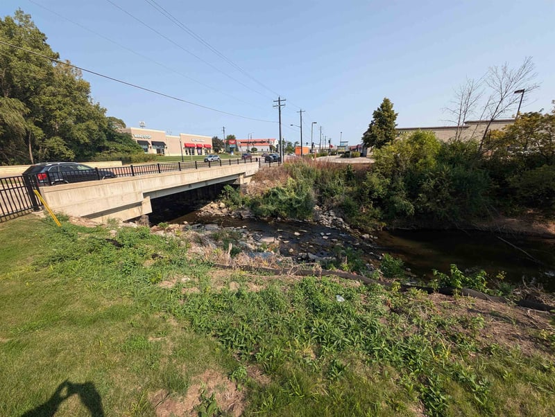 2651 Oneida St, Green Bay, WI 54304