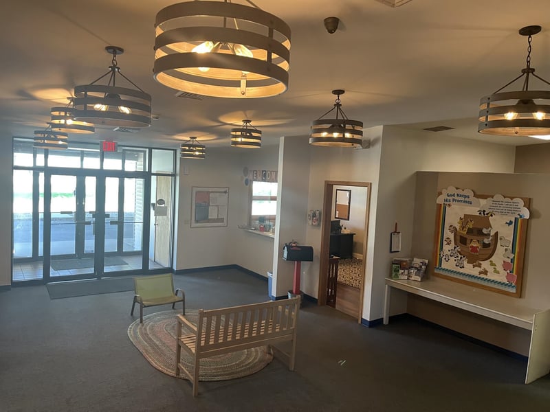 3870 Jackson St, Oshkosh, WI 54901-9701