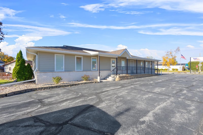 2131 Calumet Dr, New Holstein, WI 53061