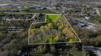 2756 Continental Dr, Green Bay, WI 54311