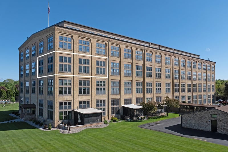 1545 Arboretum Dr #315, Oshkosh, WI 54901