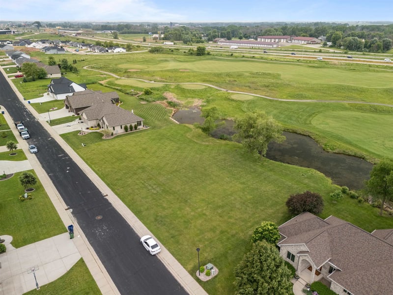 556 Royal St Pats Dr, Wrightstown, WI 54180