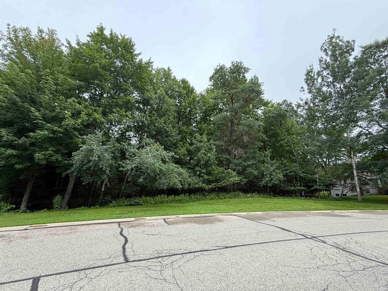 Acorn Trl #8, Oconto, WI 54153