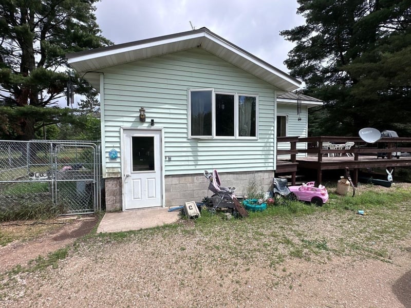 8501 River Rd, Suring, WI 54174-8515