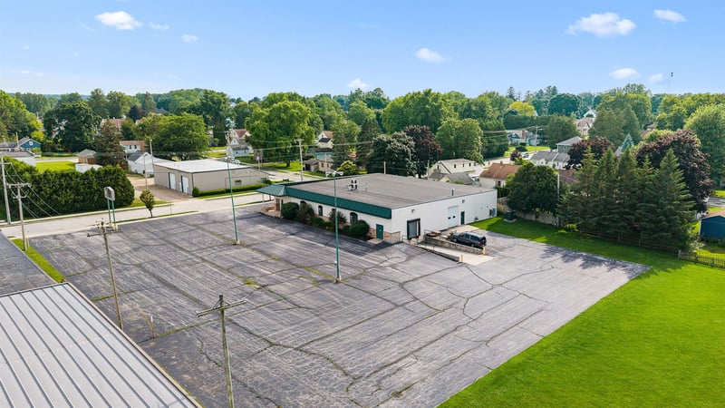1828 Park Ave, New Holstein, WI 53061