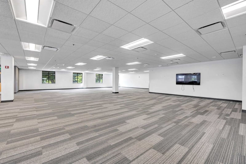 325 Reid St, De Pere, WI 54115