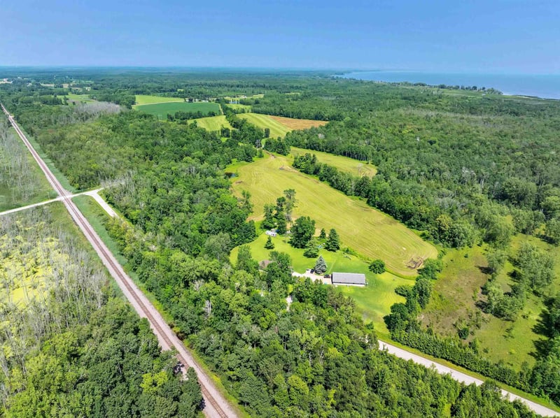 2059 Maple Grove School Rd, Oconto, WI 54153-9794
