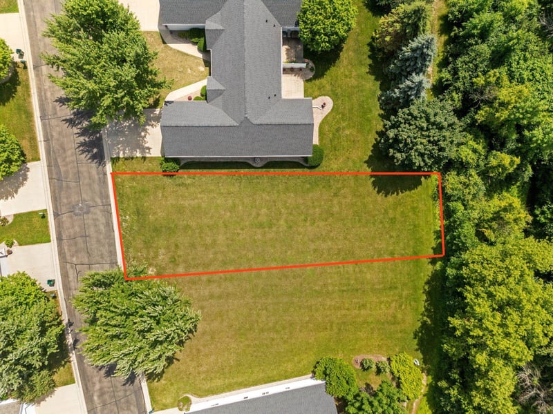 4763 Westbrook Ct #88, Appleton, WI 54913