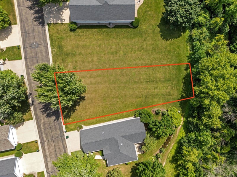 4761 Westbrook Ct #87, Appleton, WI 54913