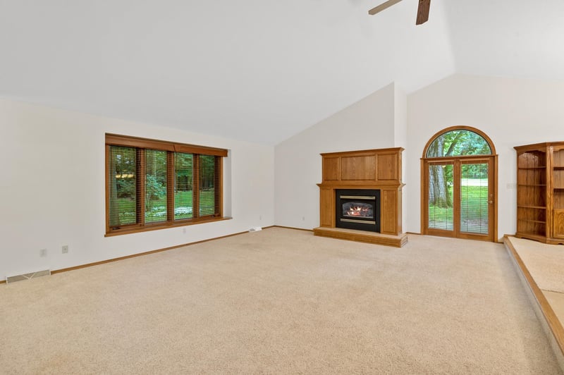 3081 Big Timber Cir, Suamico, WI 54313