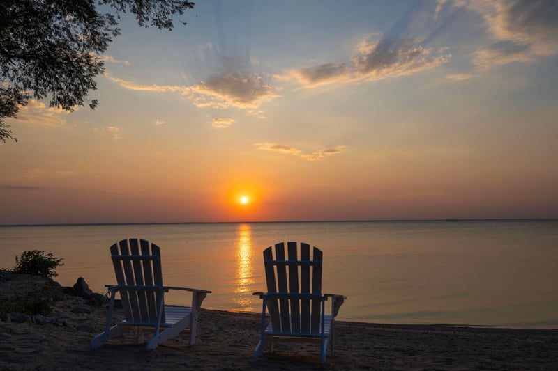 4061 Nicolet Rd, Green Bay, WI 54311-9761