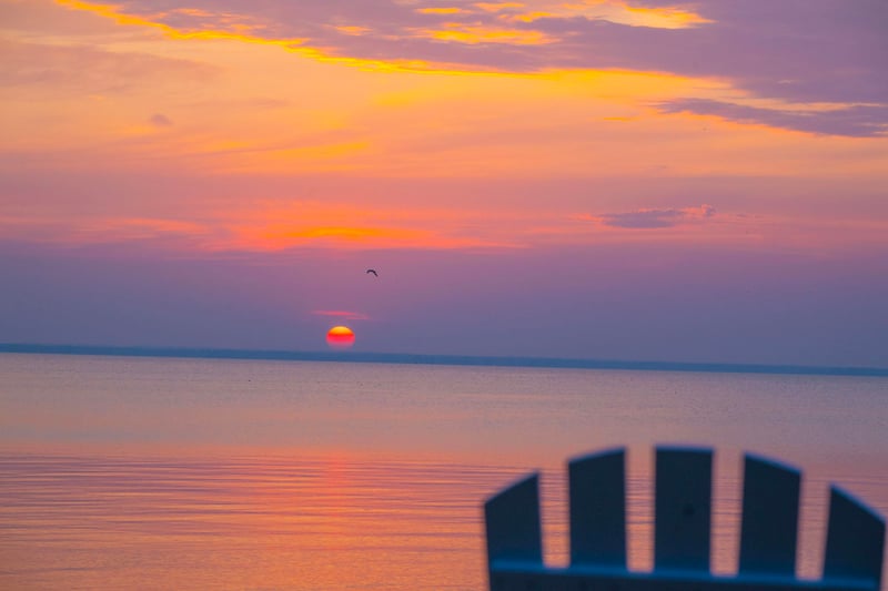 4061 Nicolet Rd, Green Bay, WI 54311-9761