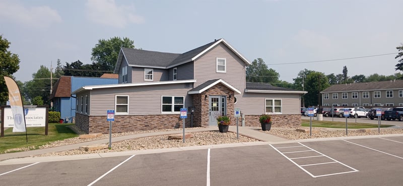 118 Division St, Shawano, WI 54166-2414