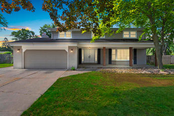 461 Briar Ln, Green Bay, WI 54301