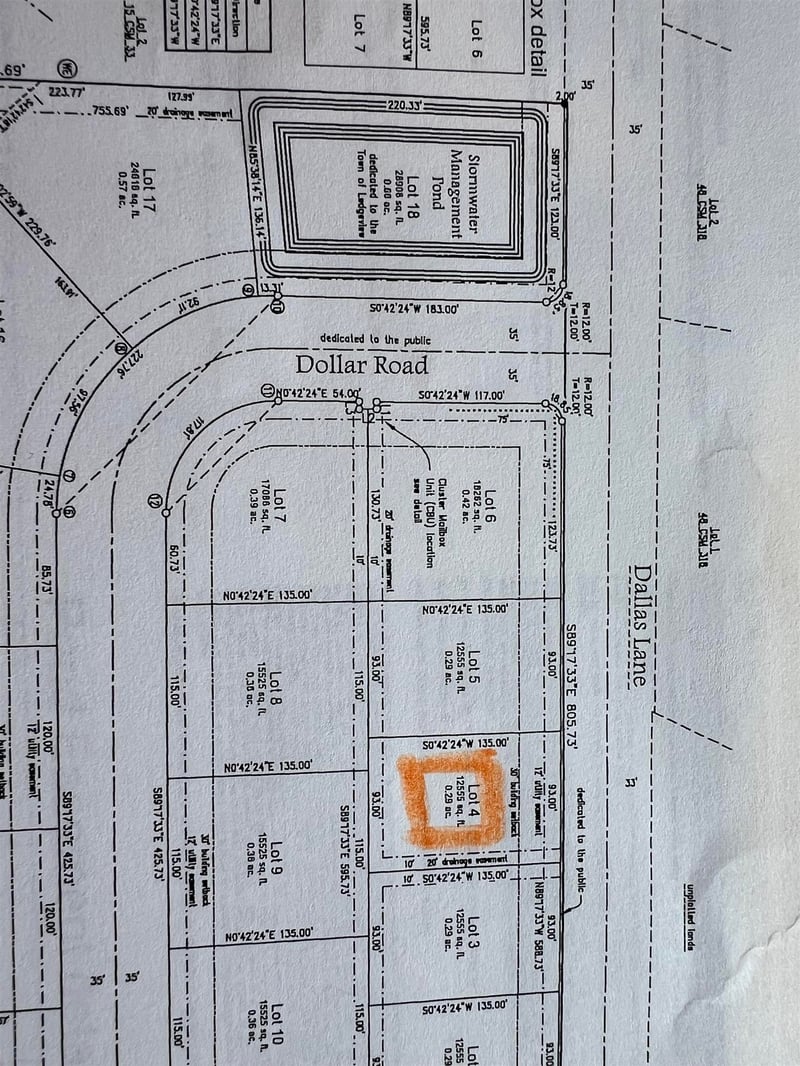 1790 Dallas #4, De Pere, WI 54115