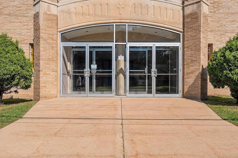 208 Maurer St, Shawano, WI 54166-0000