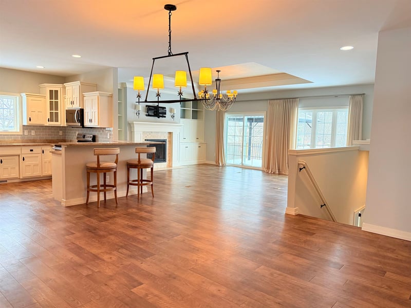 1853 Swan Rd, De Pere, WI 54115