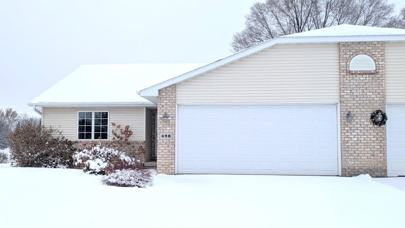498 Ridgeway Ct, Brillion, WI 54110