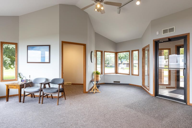 1650 Main St, Oshkosh, WI 54902-6987