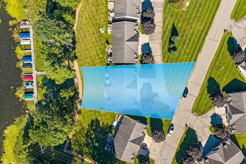 127 Channel Tc, Shawano, WI 54166-0000