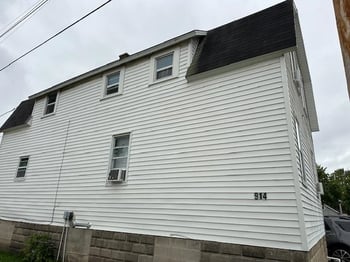 914 Van Buren St, Green Bay, WI 54302-0000