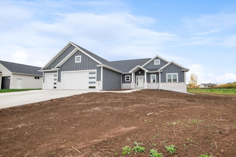 278 Kerrigan Dr, Wrightstown, WI 54180