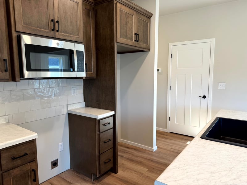 N9315 Gemstone Ct, Appleton, WI 54915