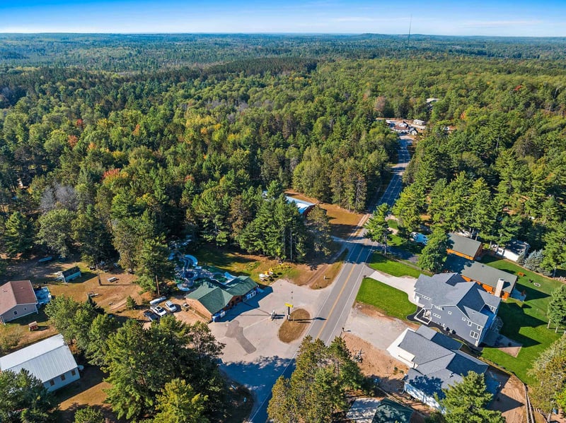 15376 County Road W, Crivitz, WI 54114
