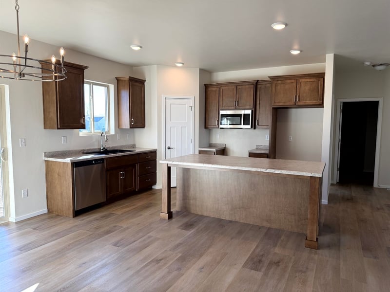 N9316 Gemstone Ct, Appleton, WI 54915