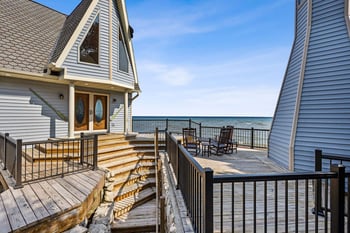 E7379 Washington Rd, Algoma, WI 54201