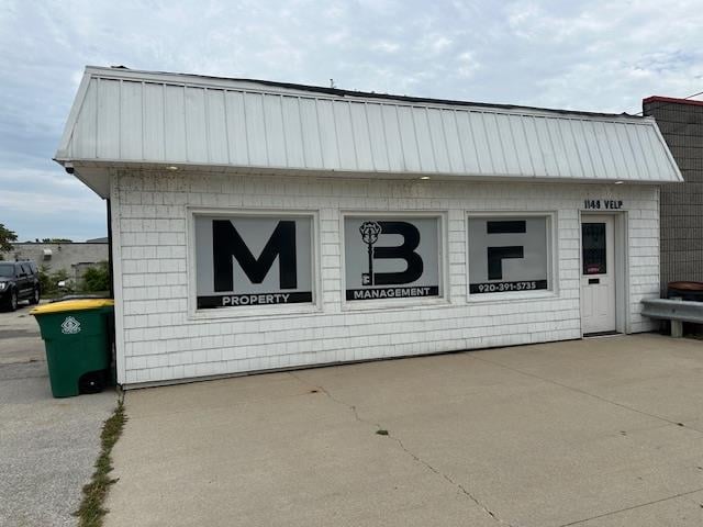 1148 Velp Ave, Green Bay, WI 54303-0000