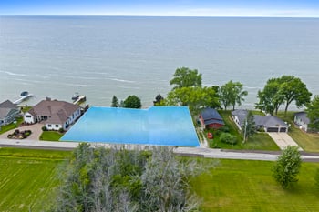 N9613 Bay Shore Ln, Luxemburg, WI 54217