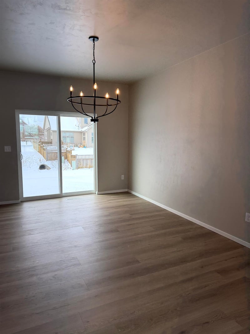 N9359 Gemstone Ct, Appleton, WI 54915