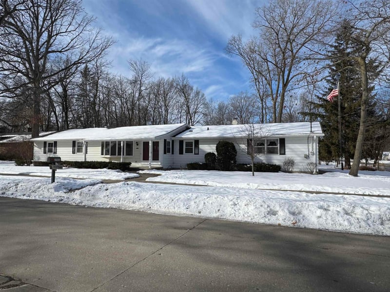 2503 Harmon St, Appleton, WI 54915-2504