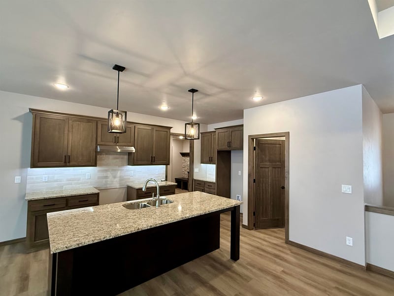 3811 Cooper Ct, Green Bay, WI 54313-2406