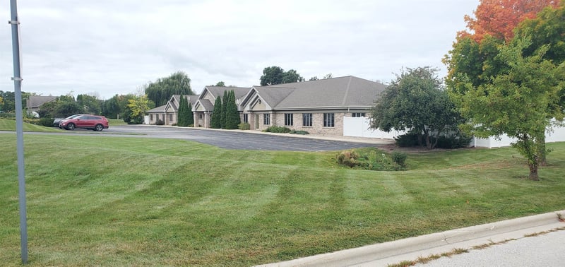 2725 Sussex Rd, Green Bay, WI 54311-7295