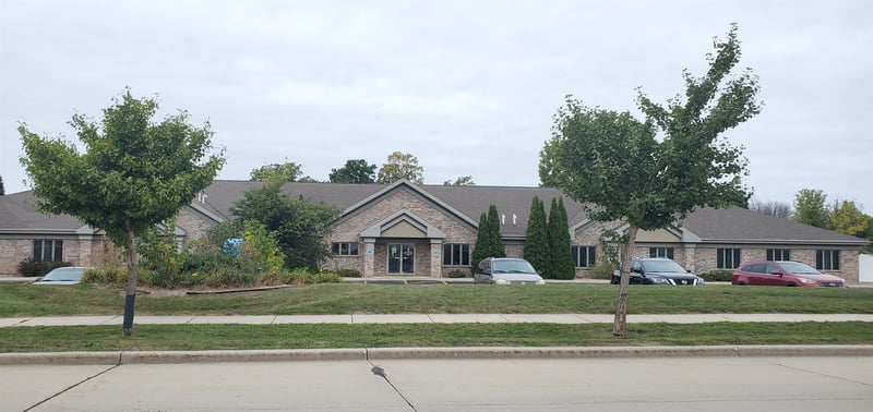 2725 Sussex Rd, Green Bay, WI 54311-7295
